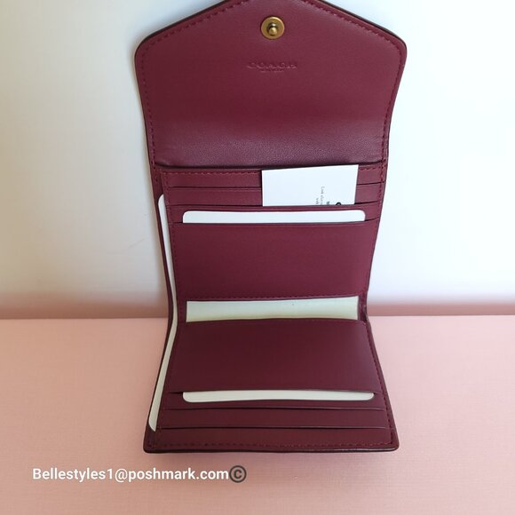 COACH Wyn Small Wallet In Colorblocked Signature Canvas & Leather-Tan Rust 🎈$89 - Picture 12 of 16